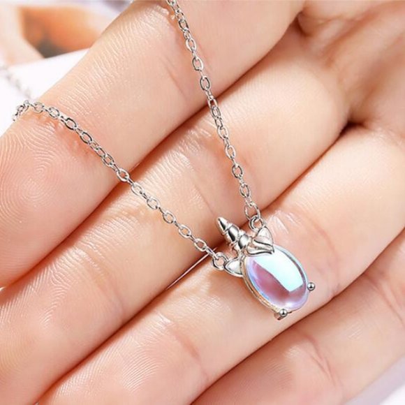 NEW 925 Sterling Silver Moonstone Unicorn Necklace - Picture 3 of 9